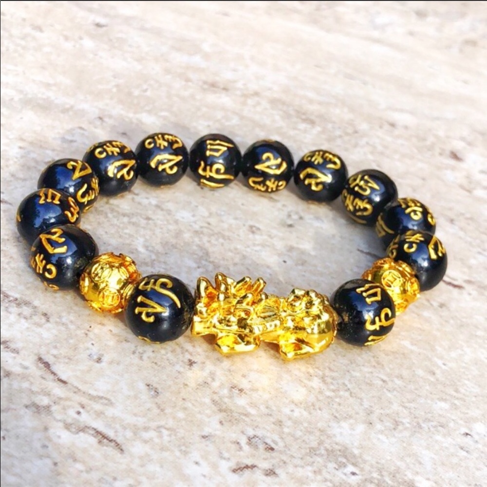 Pixiu-B Good Fortune Black & Gold Unisex Bracelet - Picture 7 of 8